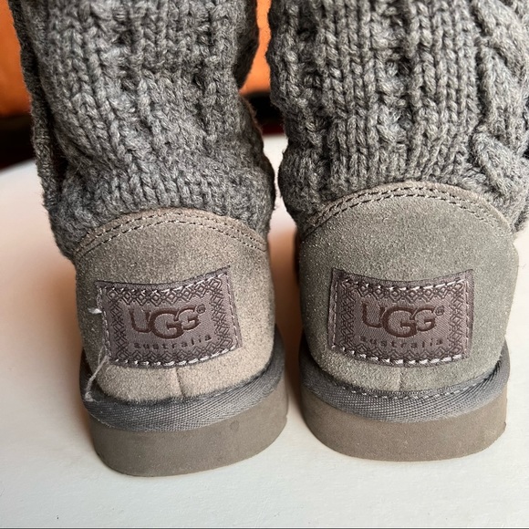 UGG Gray Knit Boots - Picture 5 of 7